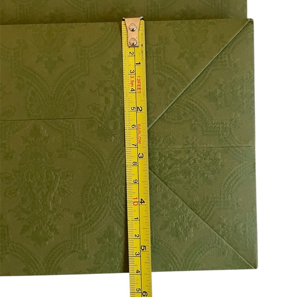 Authentic GUCCI Limited Edition Green Brocade gift Shopping Bag 13.5" X 10"x5.5” - Picture 16 of 16